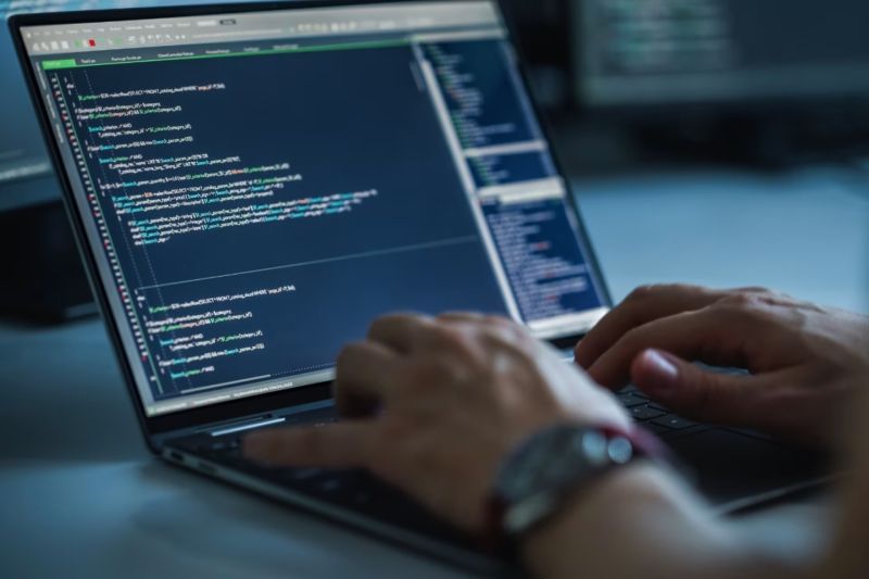 正宁县软件定制开发:PHP与Node.js,后端解决方案的优势博弈